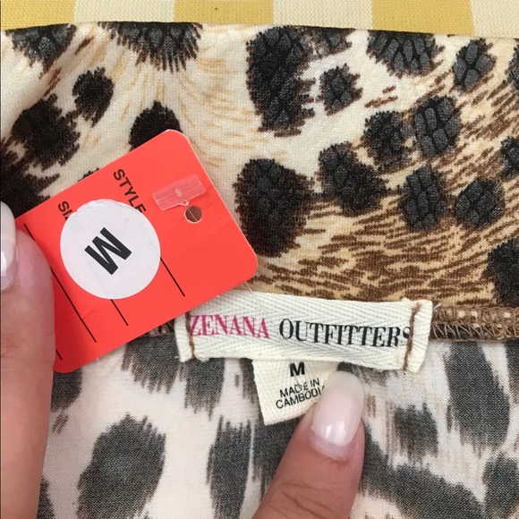 Tight Cheetah Mini Skirt - NWT - Picture 3 of 3